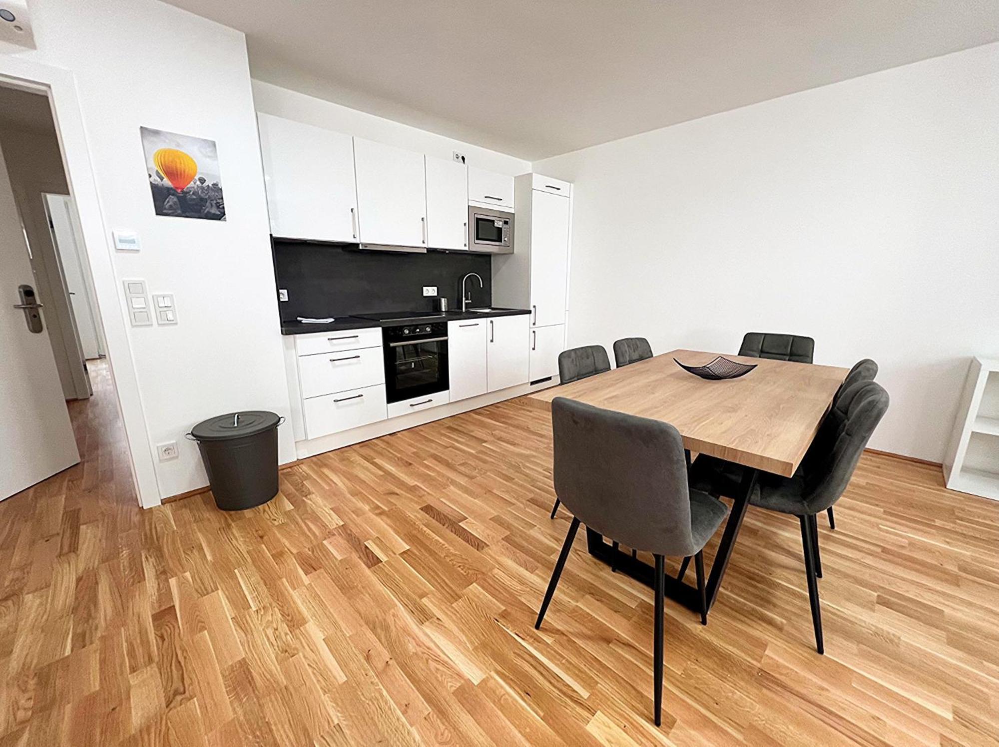 Apartment Modern, New, Next To Metro - Gg13 *