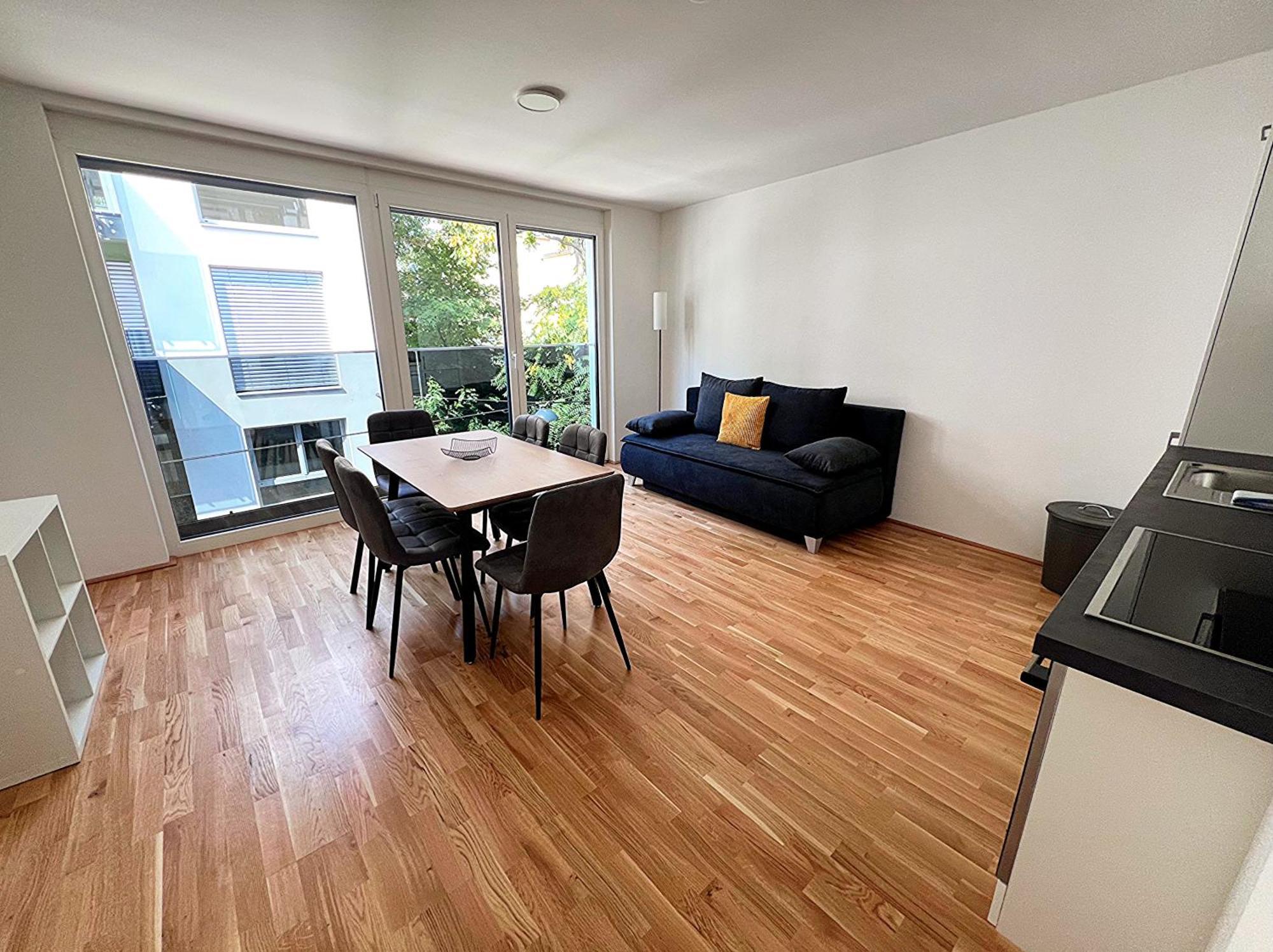 Modern, New, Next To Metro - Gg13