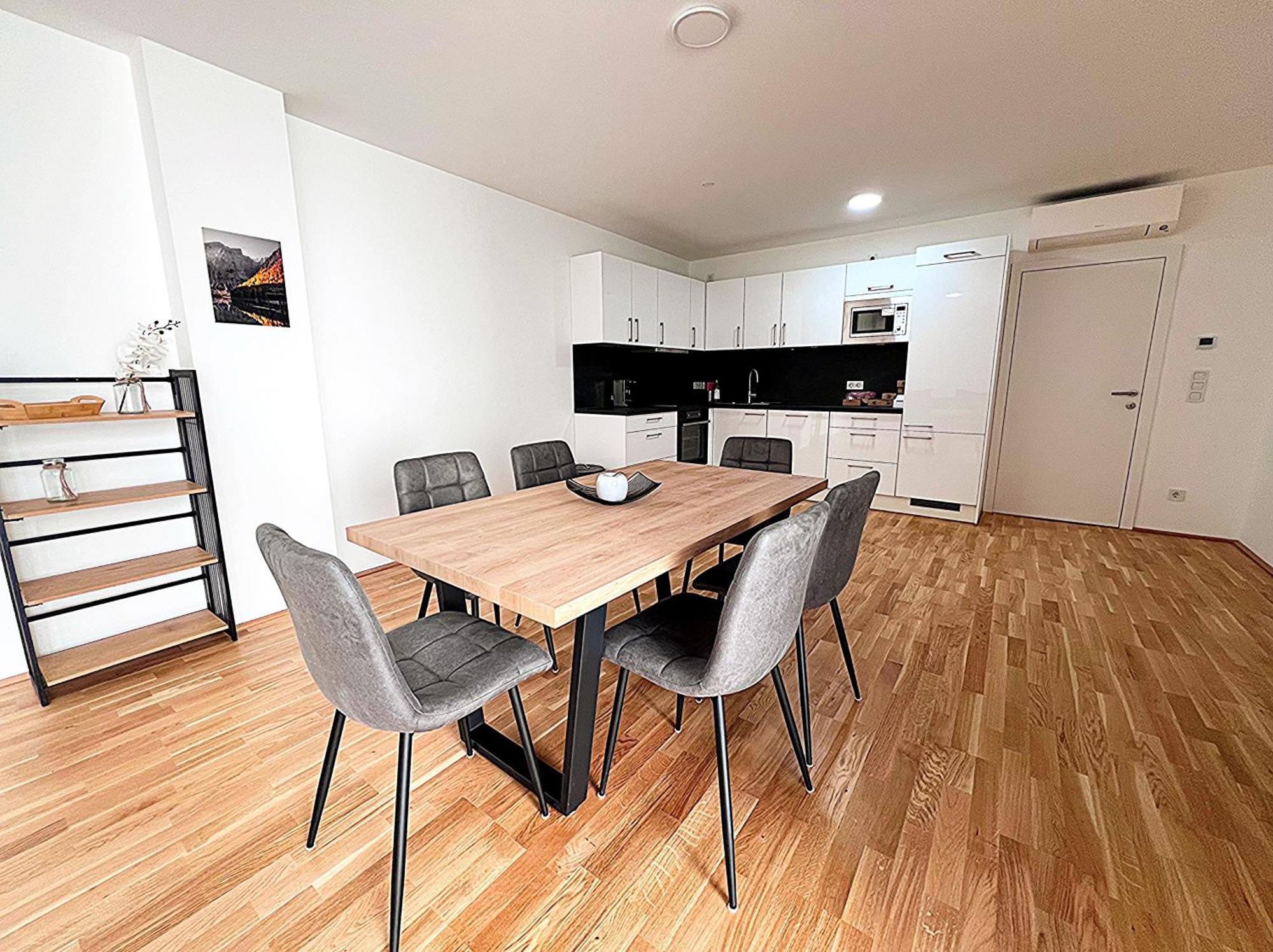 Modern, New, Next To Metro - Gg13 Apartment *