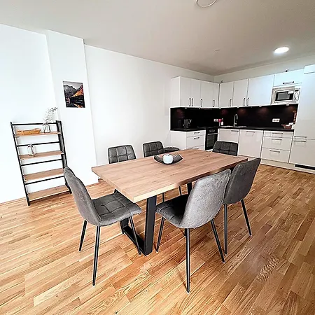 Modern, New, Next To Metro - Gg13 Apartments Vienne Extérieur photo