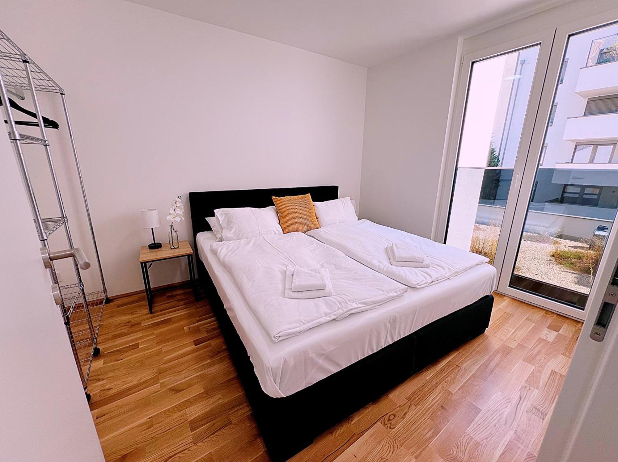 Apartmán Modern, New, Next To Metro - Gg13 *